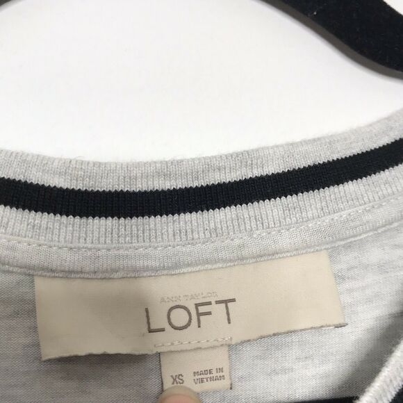 LOFT XS Sleeveless Side Stripe Tee Light Heather Gray Rounded Hem Womens - Picture 5 of 7